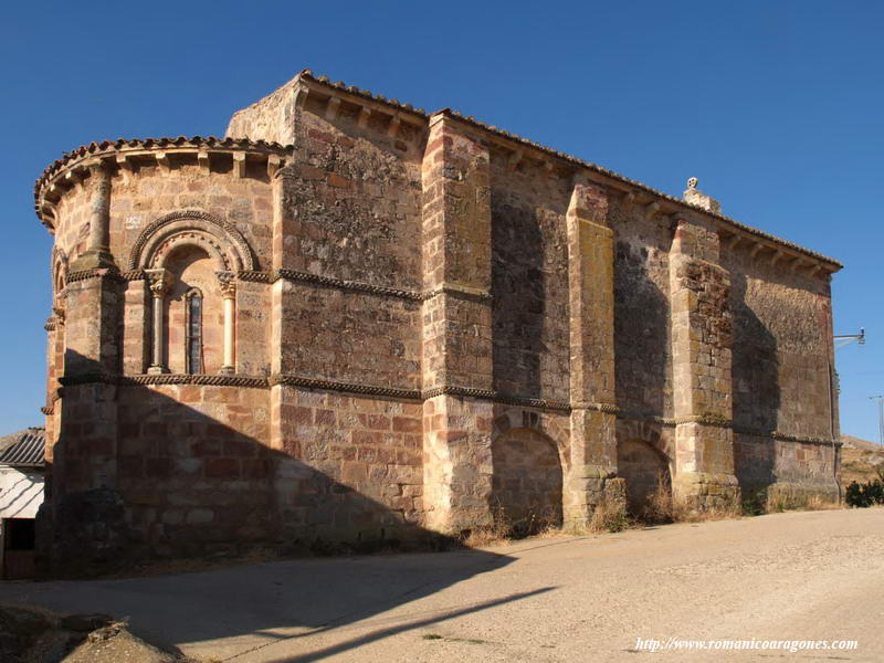 VISTA NORESTE DEL TEMPLO